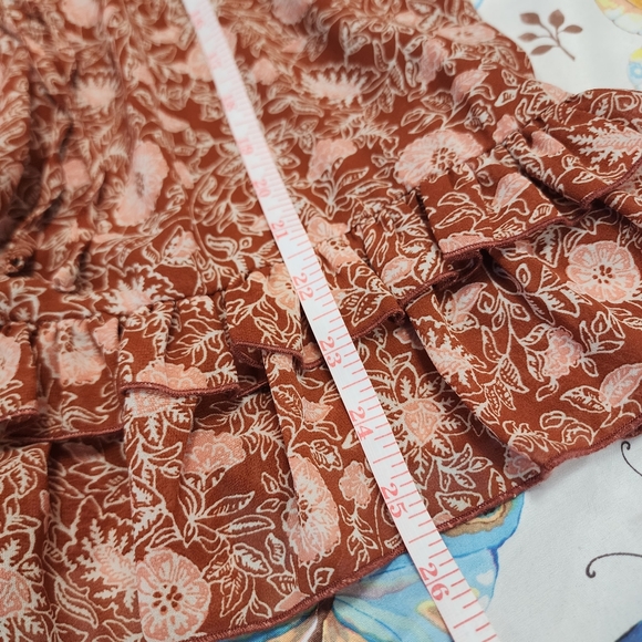 Womens Forever 22 Coral Fall Ruffle Dress Size Small with Floral and Leaf Design - Picture 10 of 10